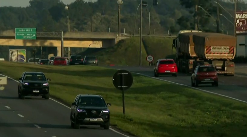 Veja movimento das estradas do Paraná no feriado de Corpus Christi