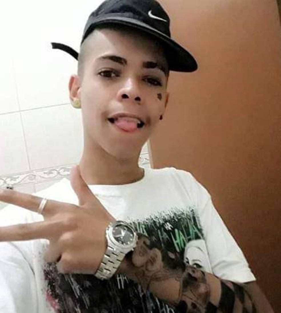 Corpo de jovem de 24 anos que estava desaparecido é encontrado em terreno baldio próximo a córrego em Pouso Alegre — Foto: Reprodução / Redes Sociais