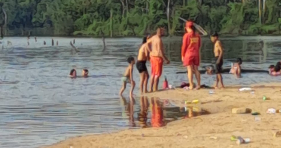 Segundo ataque de piranhas em menos de um m&ecirc;s deixa seis feridos no rio Miriti, em Manacapuru. &mdash; Foto: Reprodu&ccedil;&atilde;o/Rede Amaz&ocirc;nica