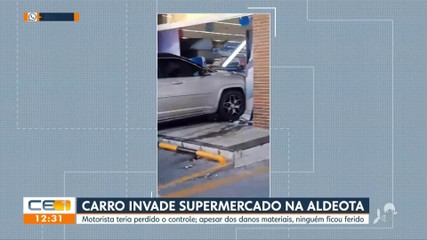 Carro invade supermercado na Aldeota 