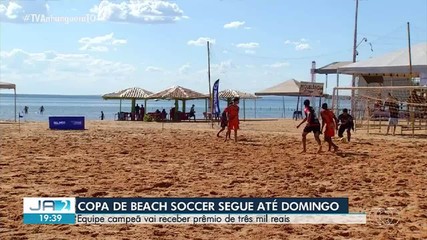 Copa de Futebol de Areia segue até domingo (26) em Palmas