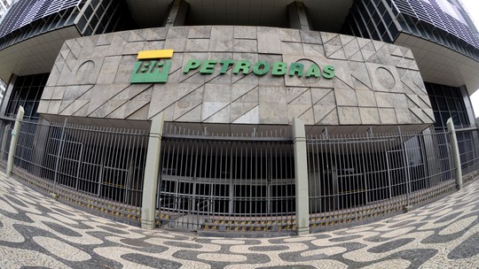 Ações da Petrobras tombam em NY após demissão de Prates - Foto: (Adriano Ishibashi/Framephoto/Estadão Conteúdo)