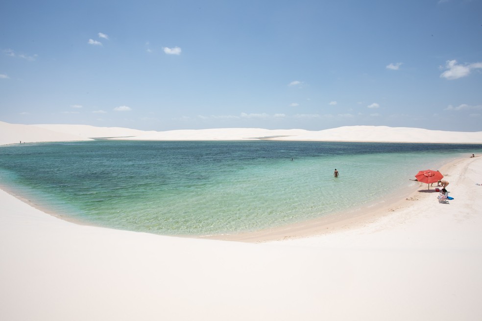 Lagoa no Circuito Betânia, nos Lençóis Maranhenses — Foto: Celso Tavares/G1