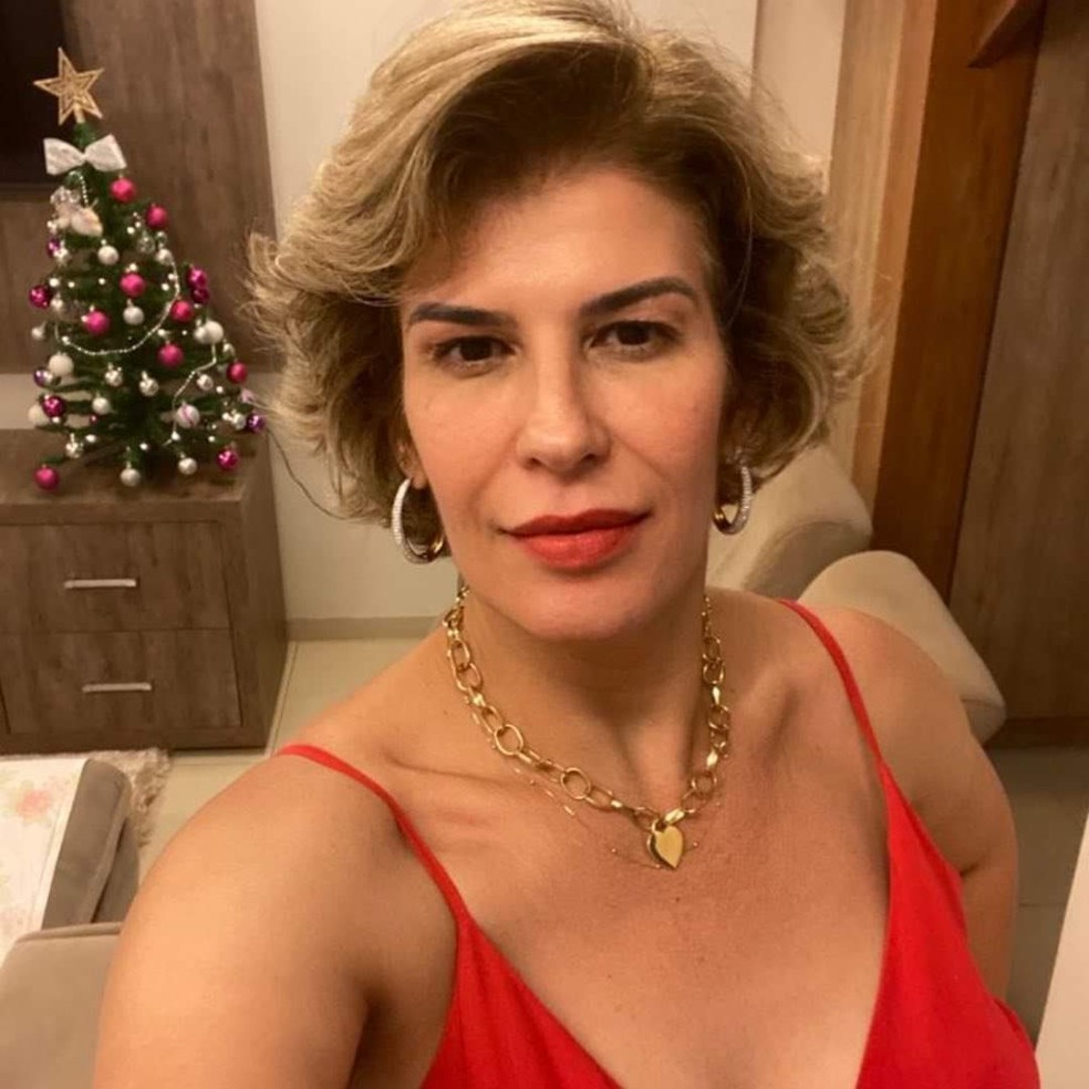 Elisângela Silva Paião, de 47 anos, é acusada por tentativa de homicídio qualificado — Foto: Redes sociais