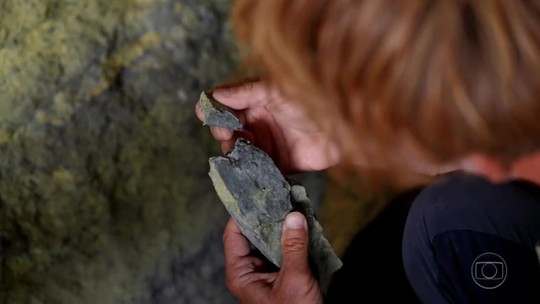 VÍDEO: Carvão fóssil revela que grupos de neandertais viveram em cavernas da Serra da Arrábida há 100 mil anos; entenda - Programa: Globo Repórter 