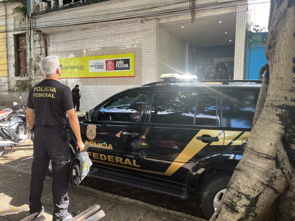 Polícia Federal faz busca e apreensão em órgãos da Prefeitura de João Pessoa — Foto: Polícia Federal/Divulgação