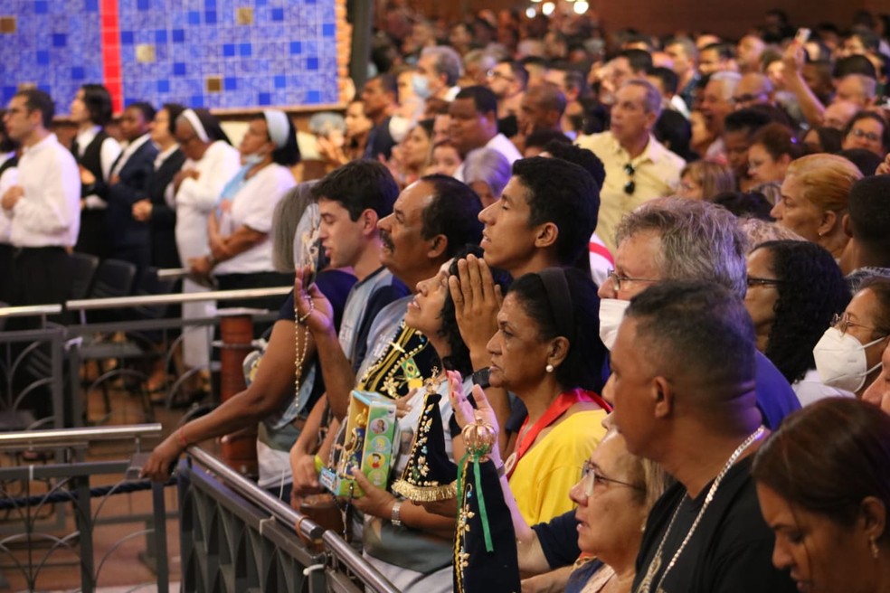 Imagem de arquivo - Missa solene no Santuário Nacional de Aparecida. — Foto: Gustavo Marcelino