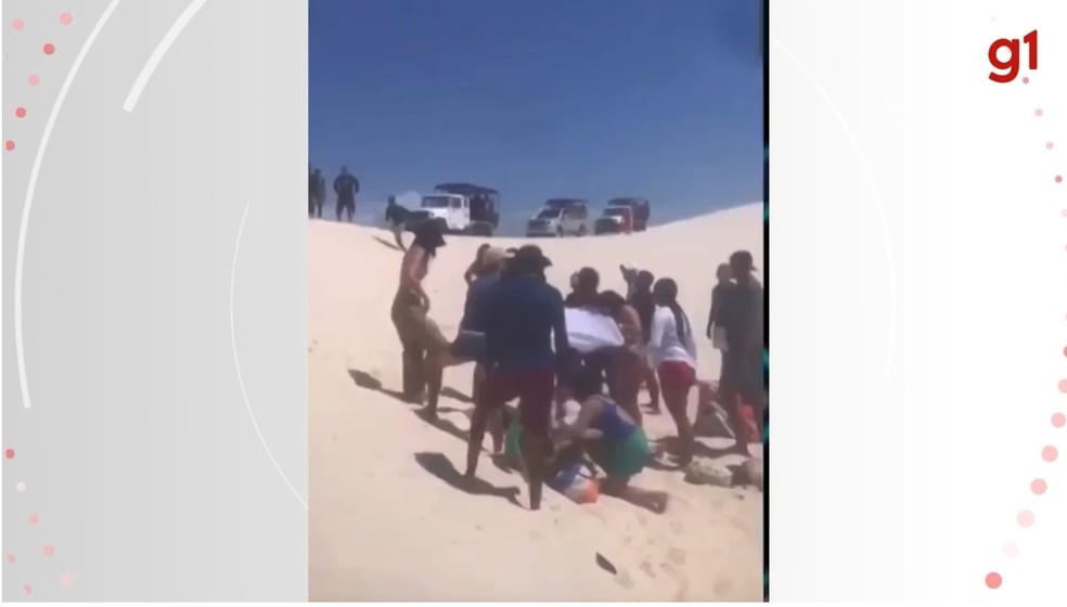Turistas ficam feridos em acidente com caminhonete no Parque dos Lençóis Maranhenses, no MA  — Foto: Divulgação/Redes sociais