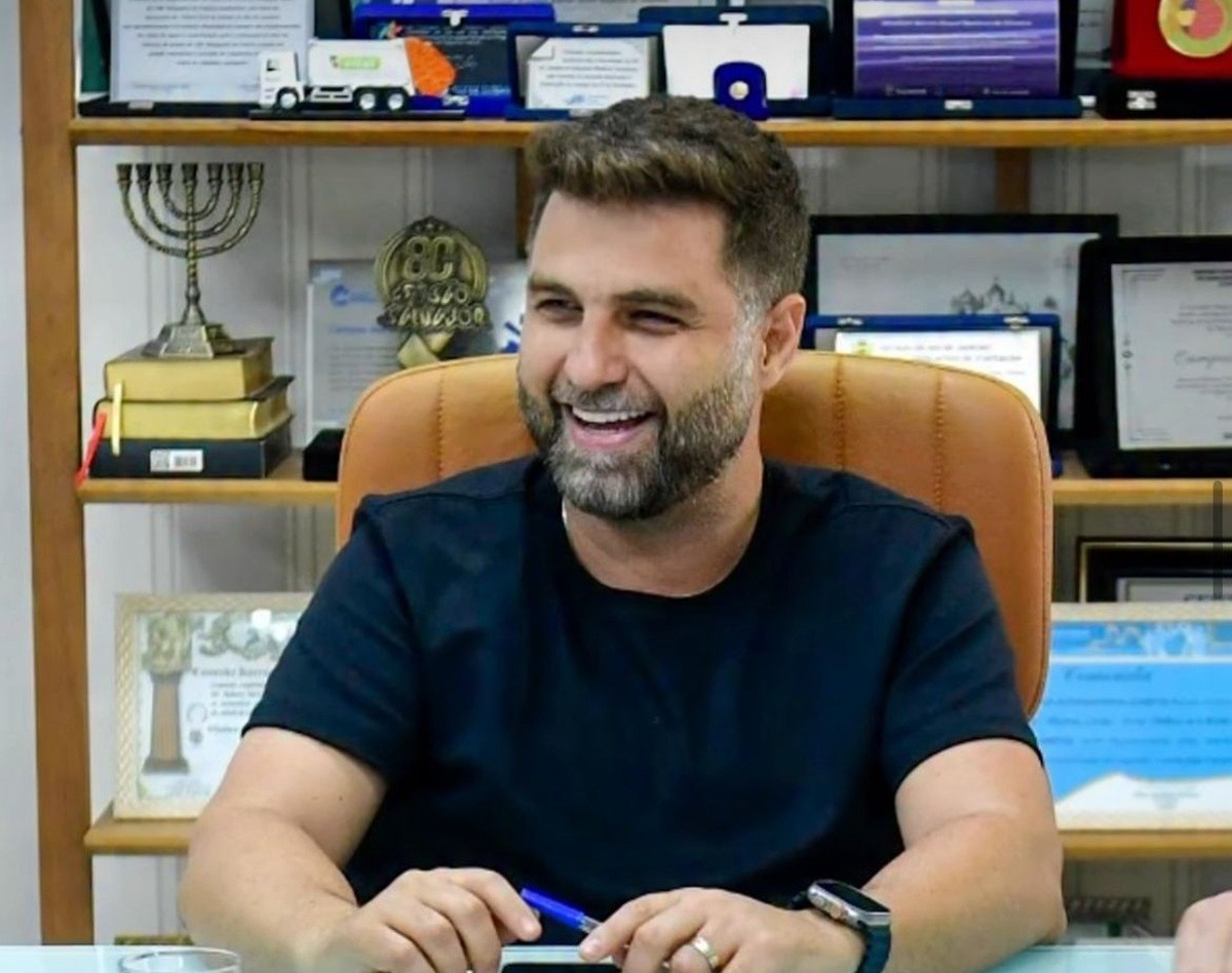 Prefeito de Campos, Wladimir Garotinho anuncia renúncia e vice assume a partir de quinta-feira