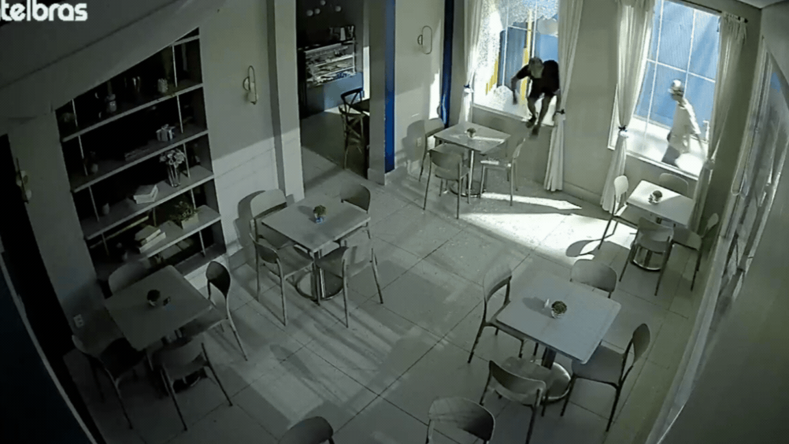 VÍDEO: criminoso escorrega e cai durante invasão a confeitaria de Cuiabá