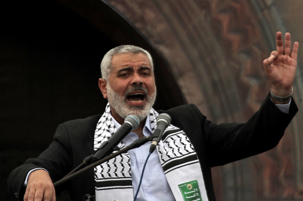 Ismail Haniyeh, durante discurso para o povo palestino em Gaza — Foto: Said Khatib / Arquivo / AFP Photo