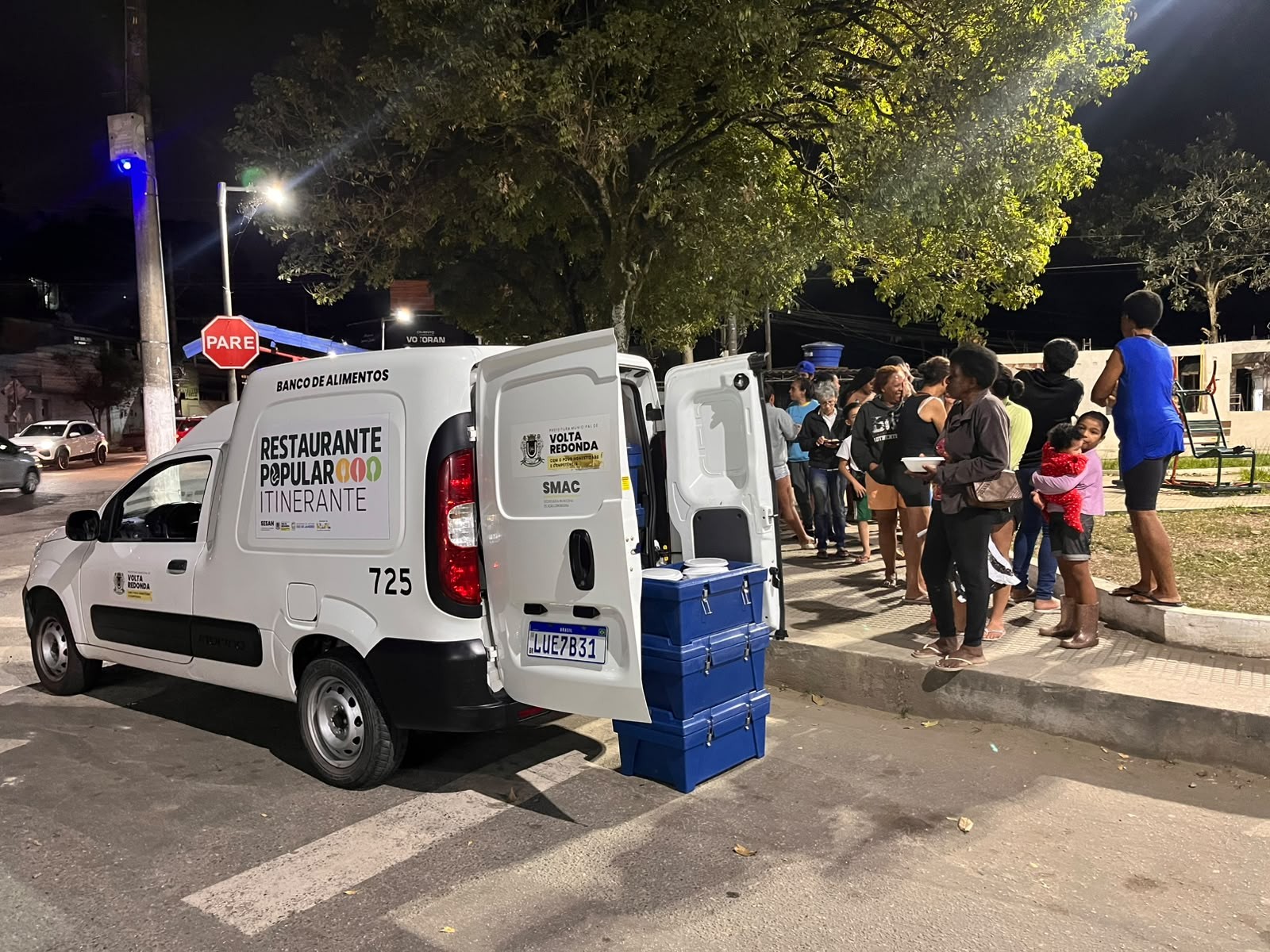 Volta Redonda recebe projeto 'Restaurante Popular Itinerante' em cinco regiões da cidade