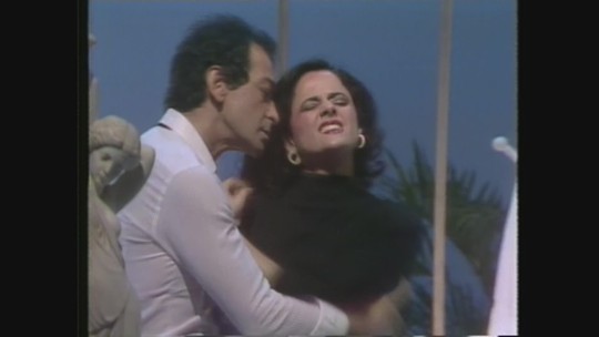 Gracindo Junior e Marieta Severo cantam 'Paríaso Conjugal' no Fantástico - Programa: Fantástico 