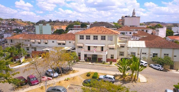 Após prisão de médicos por manipulação de escalas, Casa de Caridade Leopoldinense anuncia nova empresa de anestesia em MG 