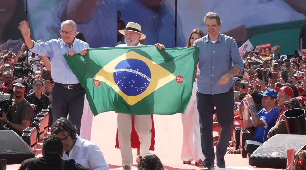 Lula lança campanha em São Bernardo, junto de Alckmin e Haddad — Foto: Reprodução/Youtube