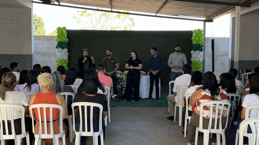 Sicredi lança programa que impacta crianças e professores em Iaciara