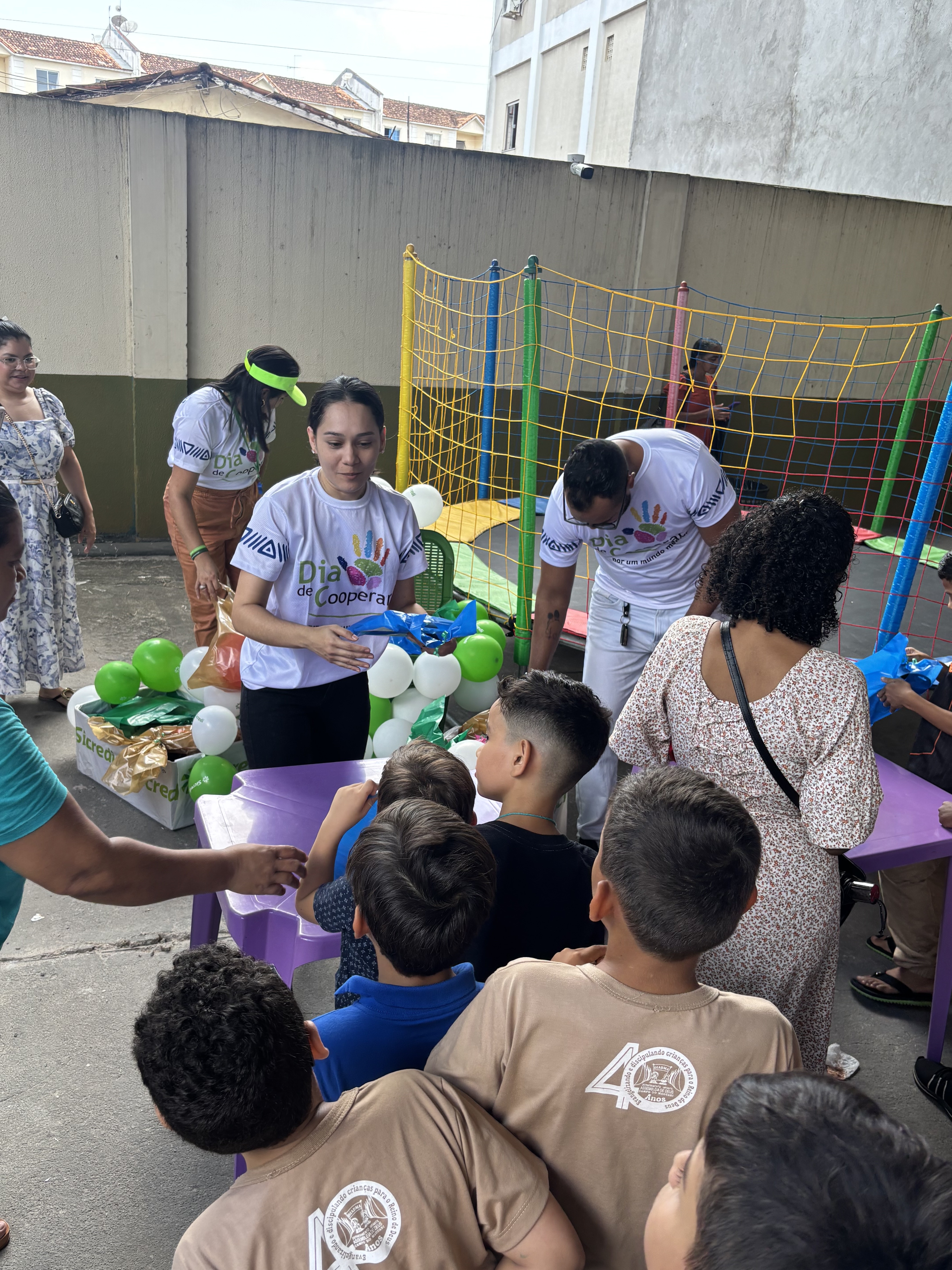 Dia C beneficia cerca de 200 crianças com distribuição de brinquedos em Ananindeua