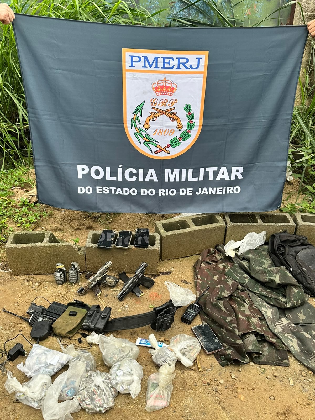 Quatro homens são presos após confronto com a PM em Resende