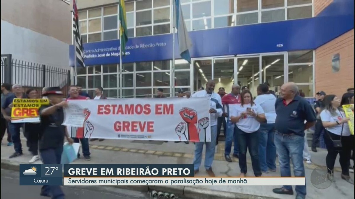 Por Reajuste Salarial Servidores Protestam Em Frente à Prefeitura E Entram Em Greve Em Ribeirão 2285