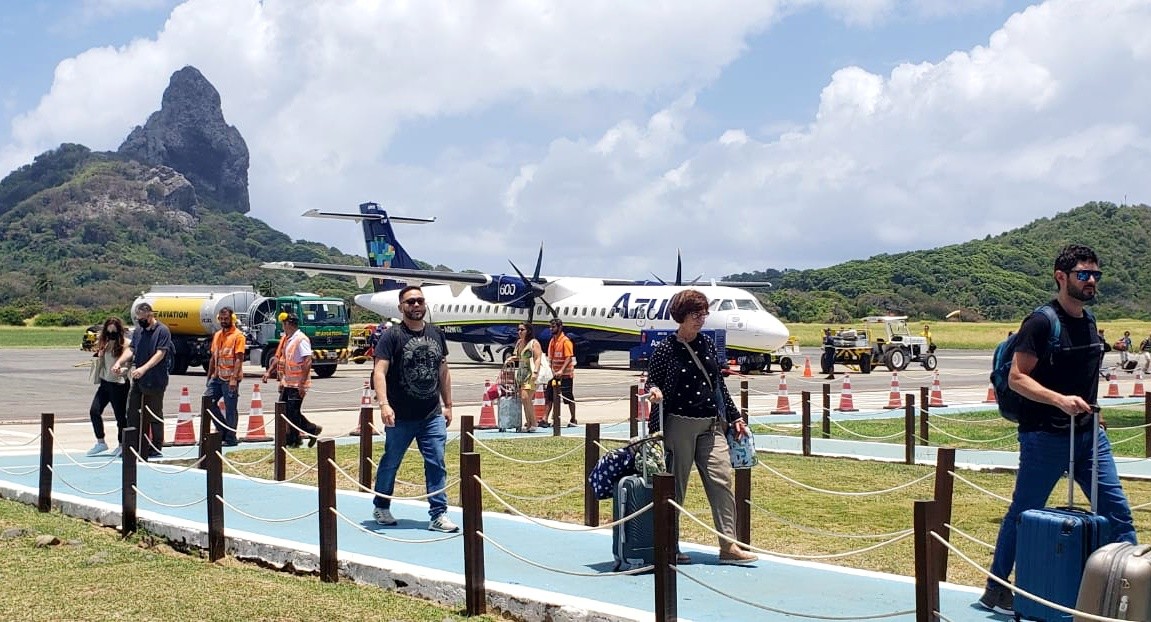 
‘Aeroporto de Fernando de Noronha não fechará para obra’, informa governo em reunião do Conselho de Turismo