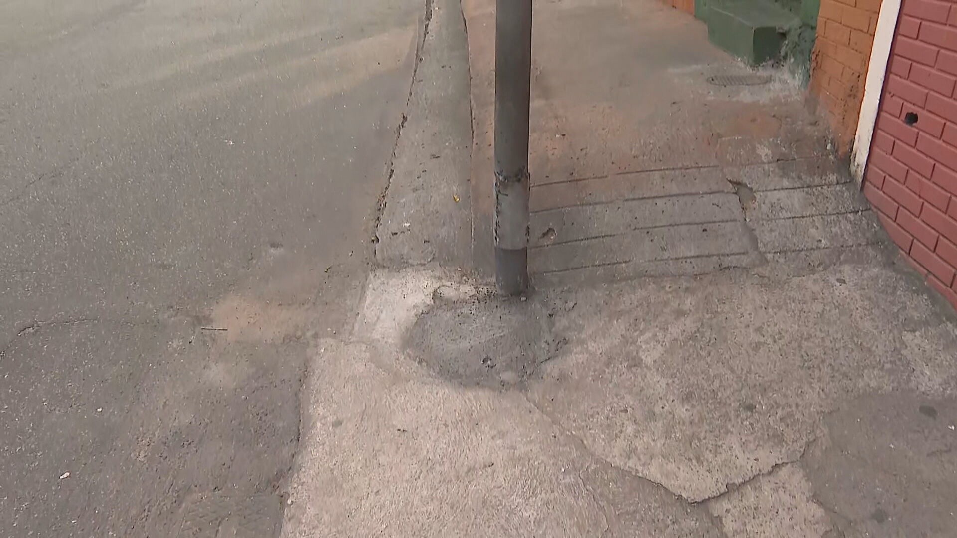 CET-Rio passa a concretar caixas de cabos para conter furtos que deixam sinais apagados no Rio