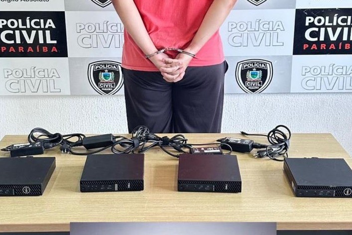 Homem é preso suspeito de receptar computadores furtados de faculdade particular em João Pessoa