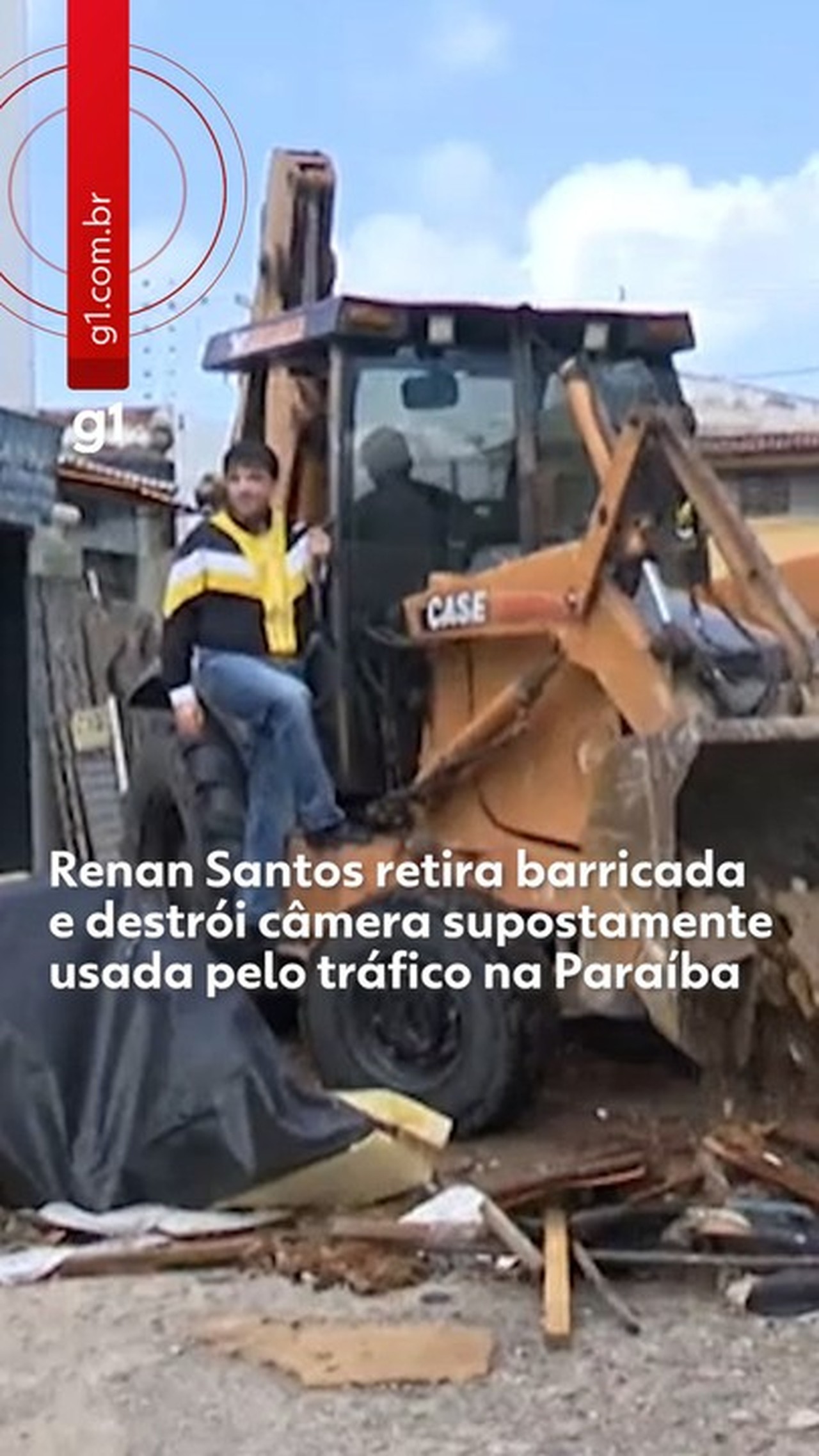 Renan Santos retira barricadas em comunidade e promete ação contra crime organizado em agenda na Paraíba