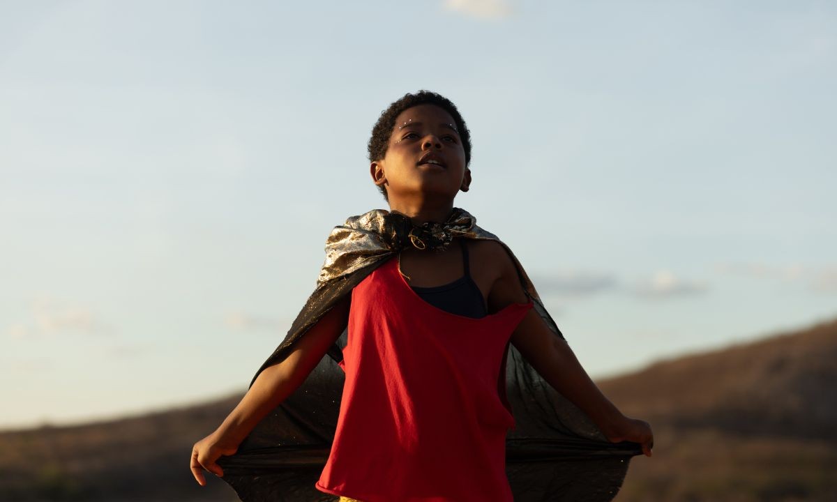 Representante do Brasil no Oscar, 'Feito Pipa' amplia imaginário do cinema com Sertão colorido, diz roteirista