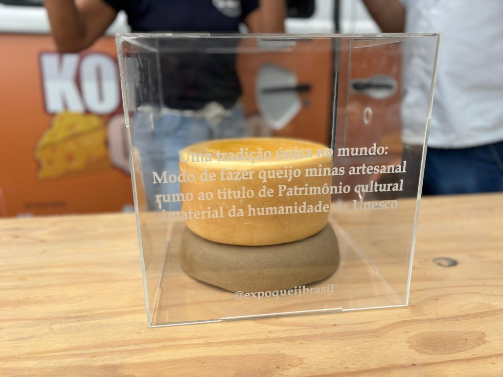 Queijo dentro da Kombi — Foto: Divulgação