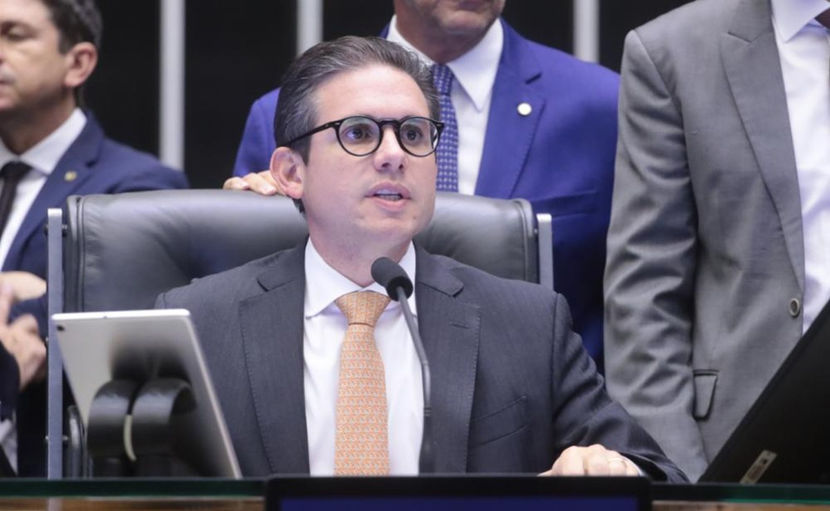 Governo já foi avisado por cúpula do Congresso que terá de fazer novo recuo sobre IOF
