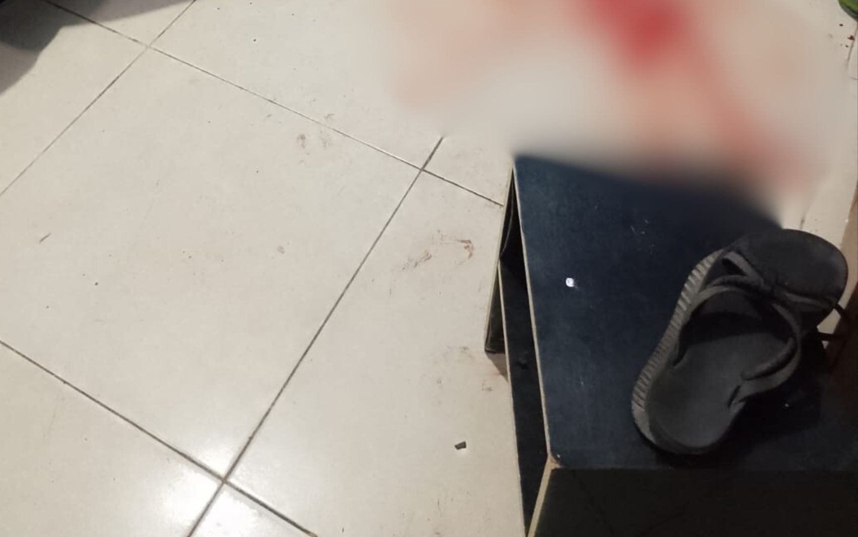 Tentativa de feminicídio: suspeito é preso e mulher é encontrada esfaqueada dentro de casa em Aracaju