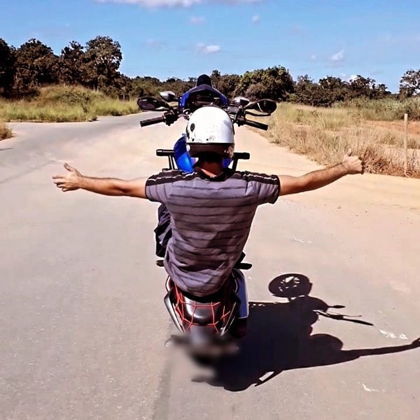 Manobras com motos podem se tornar prática esportiva em Curitiba 