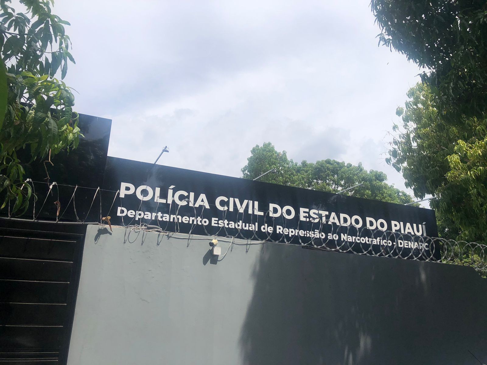 Quatro pessoas são presas em operação contra 'bocas de fumo' em todas as zonas de Teresina