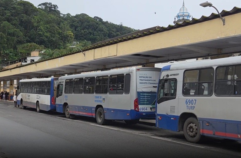 Transporte público em Petrópolis volta a funcionar