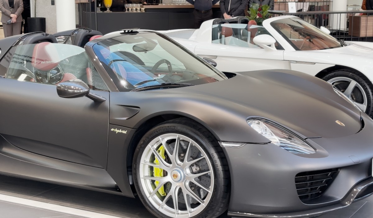 Do desejo ao status: carros de luxo ganham espaço na região de Campinas com alta nas vendas