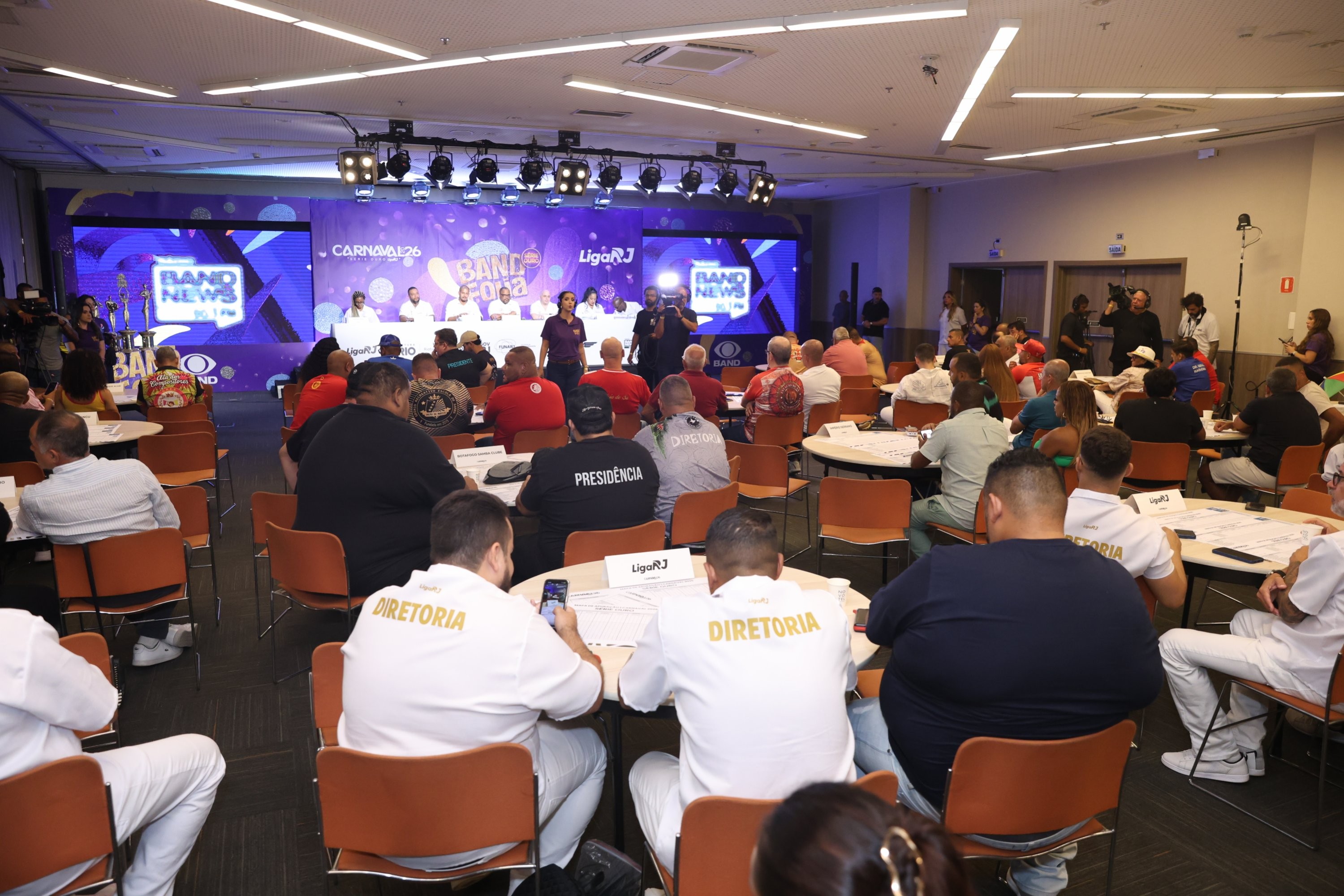 Apuração da Série Ouro do carnaval do Rio 2026: acompanhe nota a nota