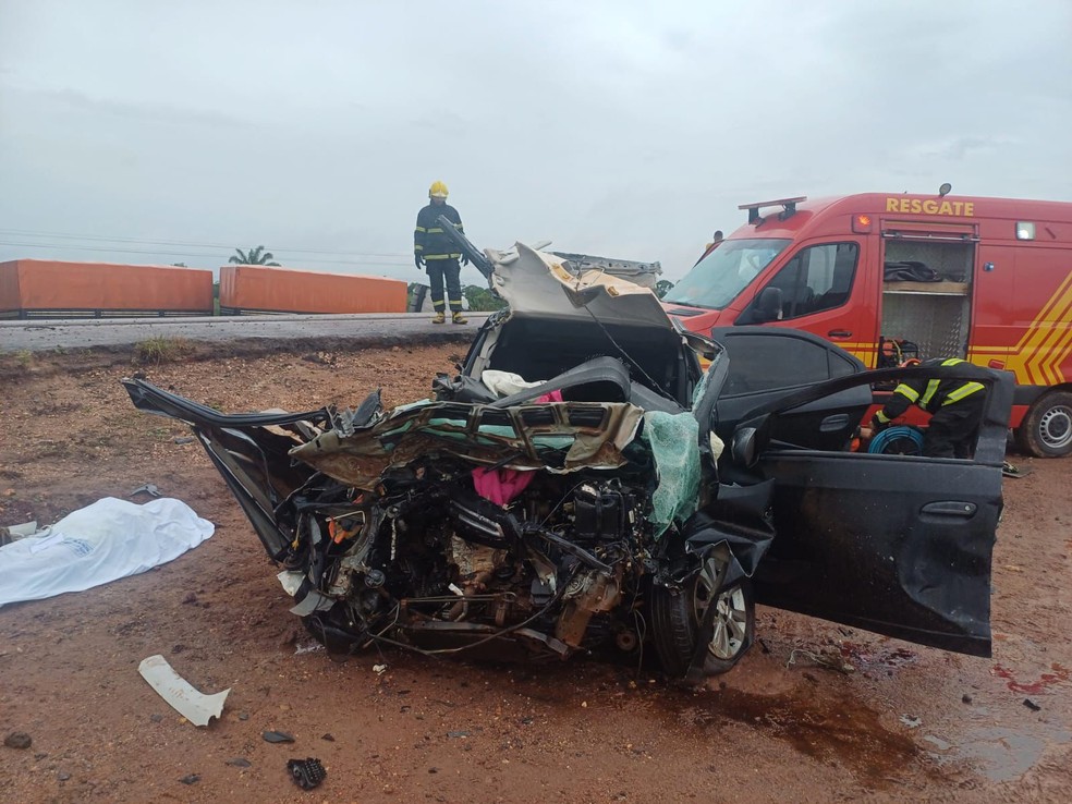 Três amigas morrem após acidente de trânsito na BR-163, em MT. — Foto: Reprodução