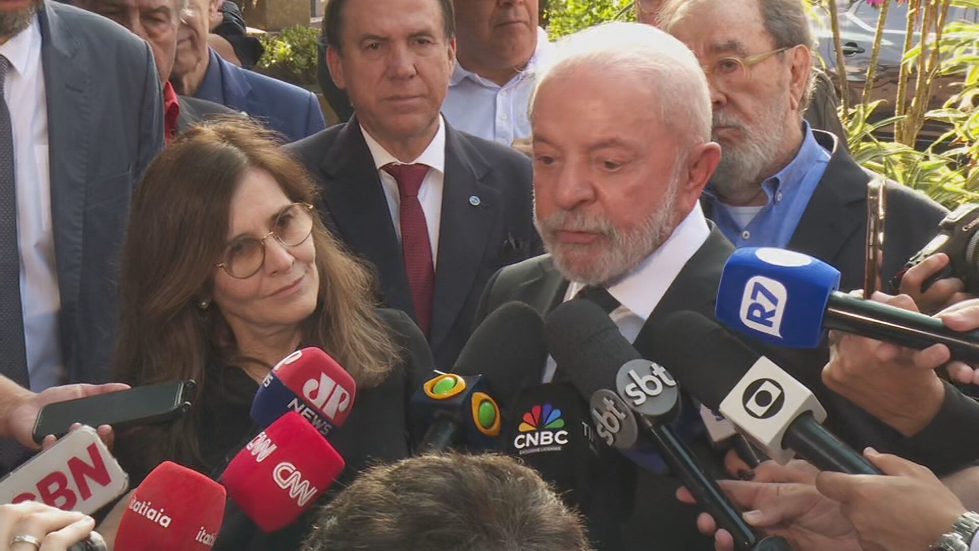 Lula diz que Trump vai perceber que terá de negociar com Brasil e outros países: 'Não tenho nenhum interesse em brigar com os EUA'
