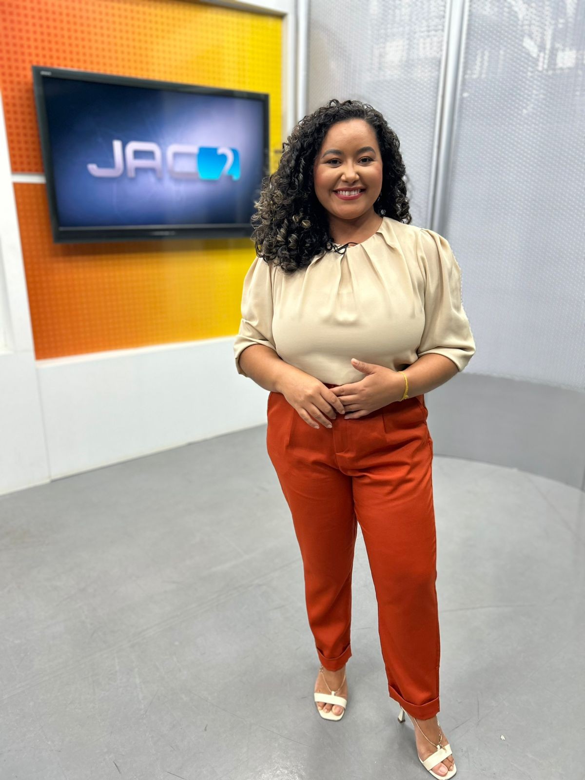 AO VIVO: Assista ao JAC2 com Quésia Melo