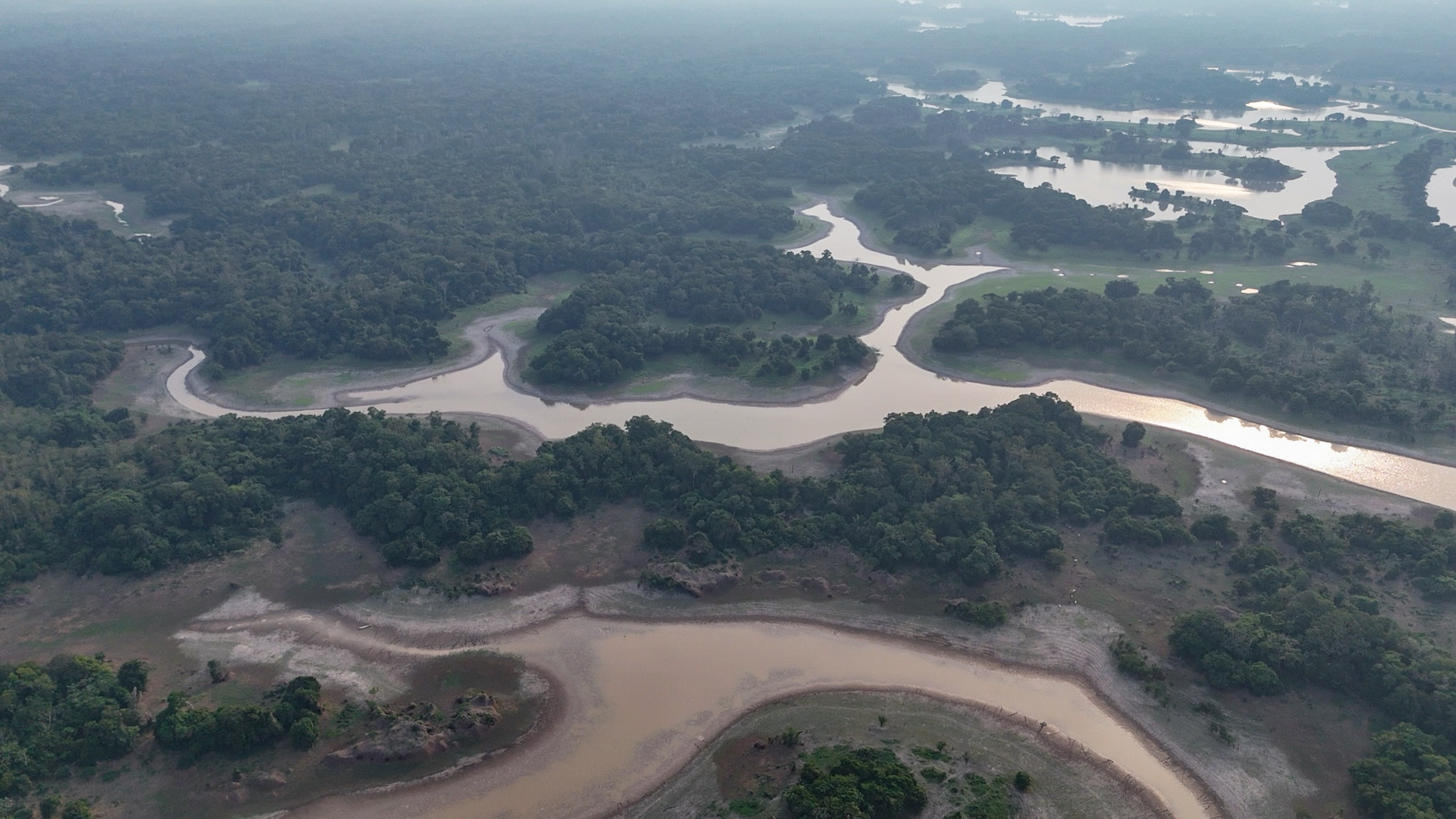 Em destaque: Amazonas decreta emergência em saúde por 180 dias após seca isolar 562 comunidades