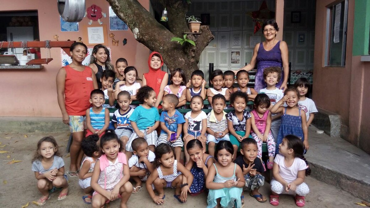 Creche-escola atende filhos de mães solteiras e muda vidas na periferia ...