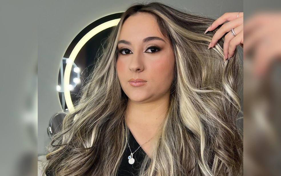 Julia Ferreira Demétrio, de 19 anos, morreu após um acidente de carro, em Catalão, Goiás — Foto: Reprodução/Redes Sociais