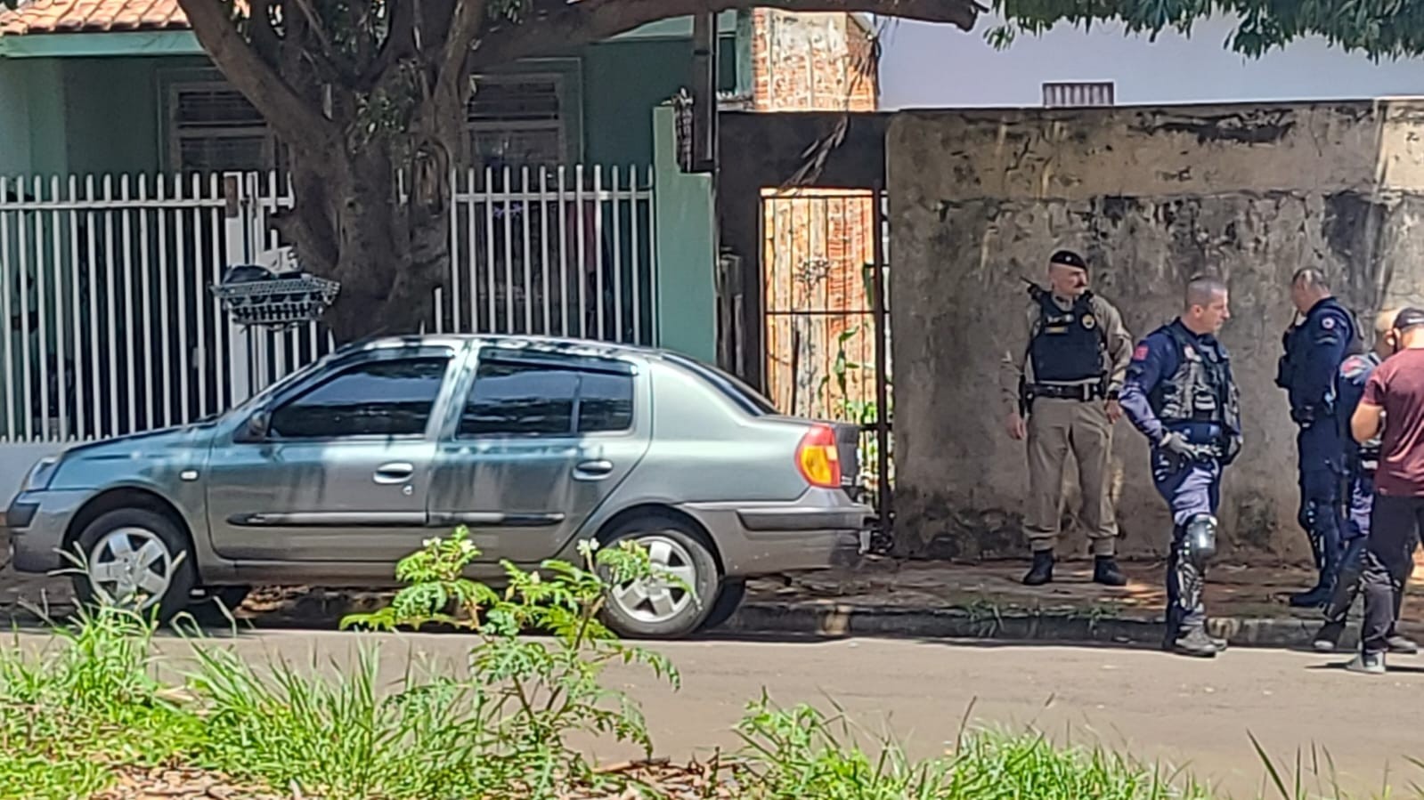 Homem é suspeito de atirar contra filha e abandonar criança morta em carro, no Paraná