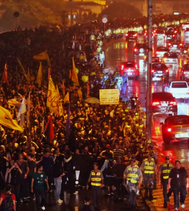 Manifestação em São Paulo em junho de 2013