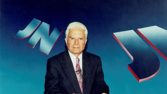 Morre Cid Moreira, ícone do jornalismo e dono de voz inconfundível - Foto: (Acervo TV Globo)