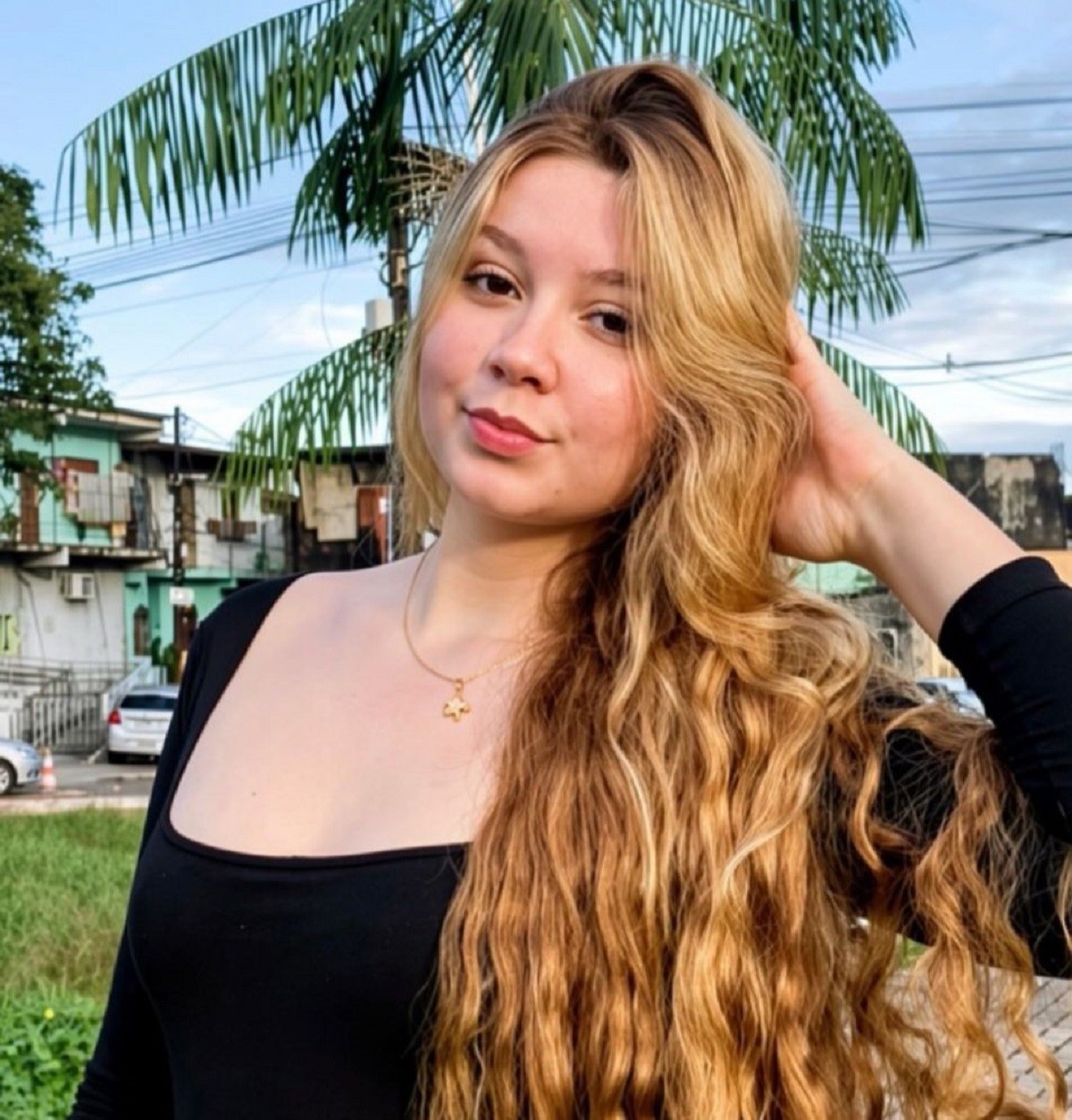Passageira de moto por aplicativo morre após cair e ser atingida por caminhão no elevado da Mário Covas, na Grande Belém