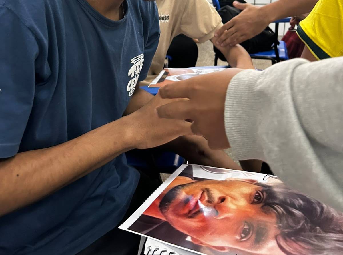 Alunos do 9º ano são denunciados após divulgarem lista de meninas 'mais estupráveis' em escola da Bahia