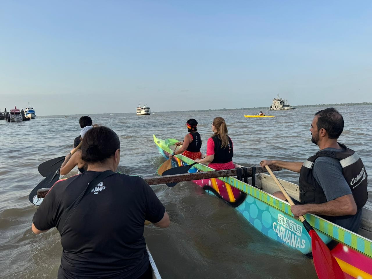 Barqueata reúne embarcações e lideranças da Amazônia em ato pela justiça climática em Belém