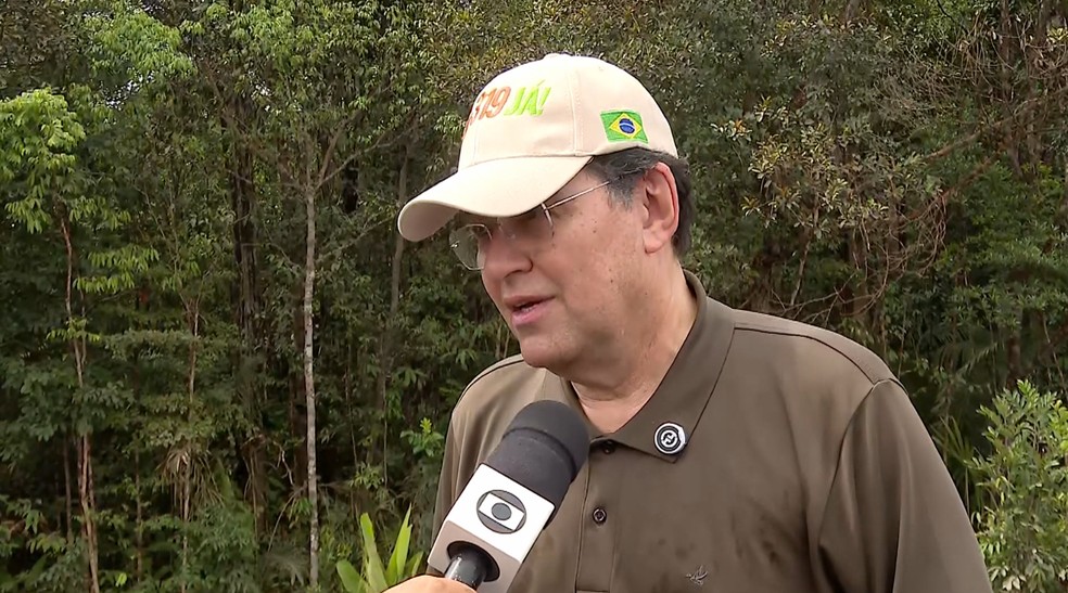Liberação da ponte foi confirmada neste sábado pelo senador Eduardo Braga durante caravana pela BR-319 — Foto: Rede Amazônica