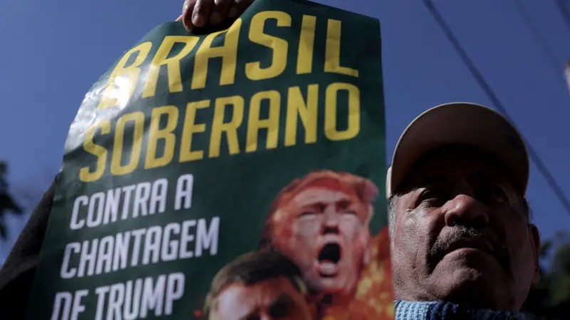 Silêncio do mundo a ataques de Trump ao Brasil reforça perigo de região como 'quintal dos EUA', diz pesquisador